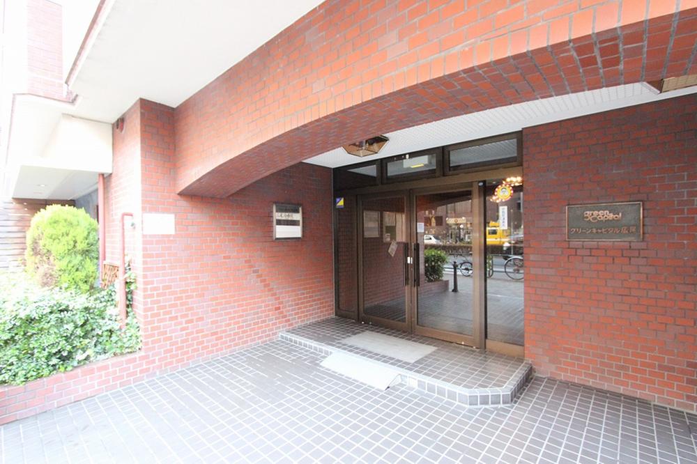 Entrance. Yamanote Line "Ebisu" a 7-minute walk to the station