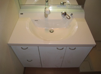 Washroom. Powder Room