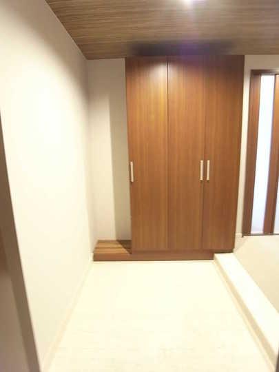 Entrance. Entrance hall