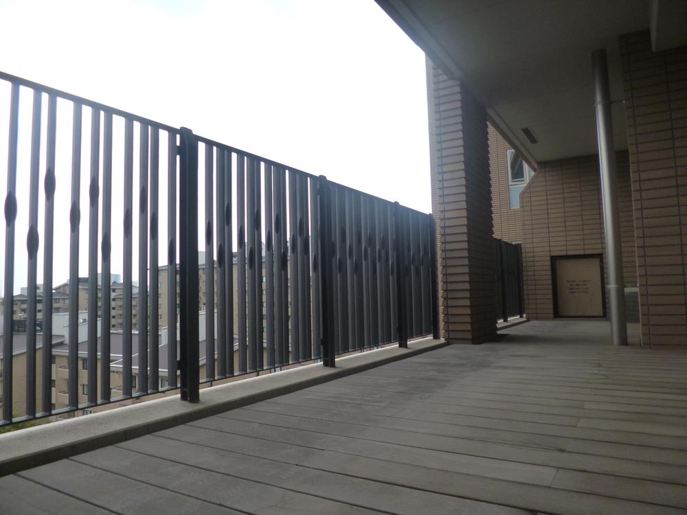 Balcony. Local (August 2013) Shooting