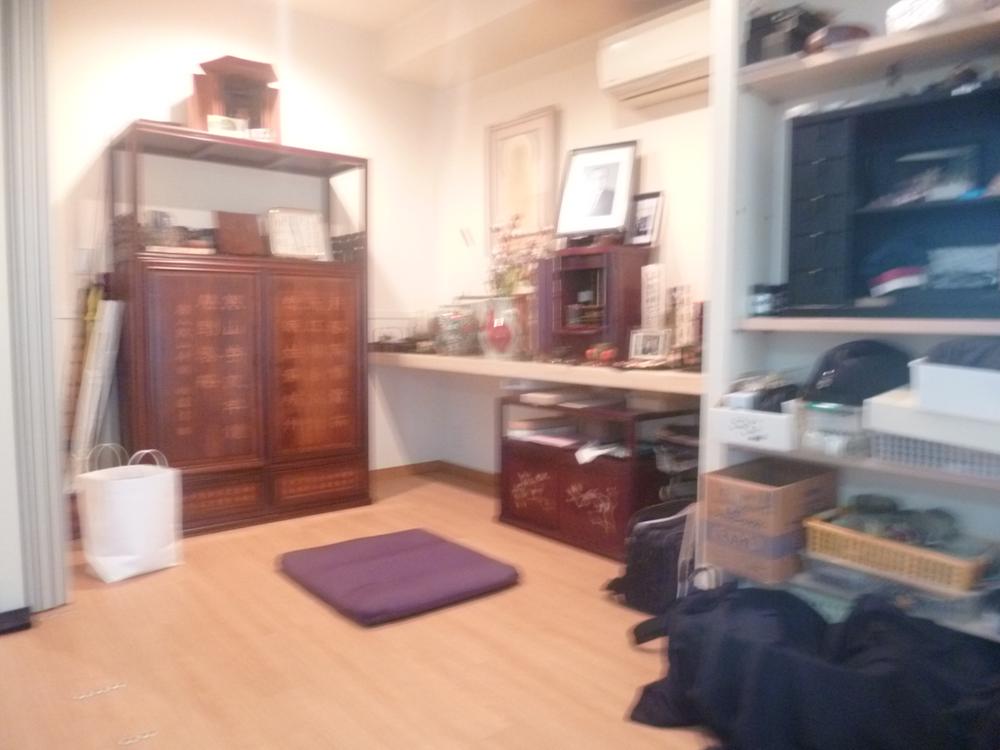 Non-living room