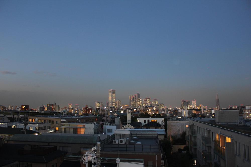 View photos from the dwelling unit. North view from the site (December 2013) Shooting