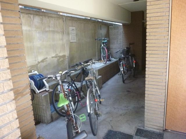 Other. Ryowa Palace Komabahigashi | Bicycle