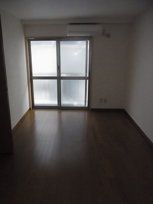 Living and room.  ☆ restaurant ・ Massage ・ Manipulative or not at all ・  ・  ・  ☆