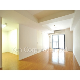 Living and room. Shoot the same type the first floor of the room. Specifications may be different.