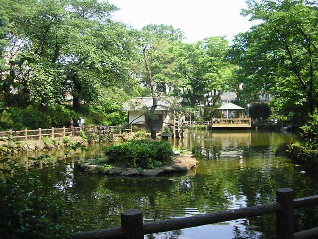 park. It is immediately adjacent to Nabeshima park. Shoto Museum of Art and Tokyubunkamura is also the immediate vicinity.