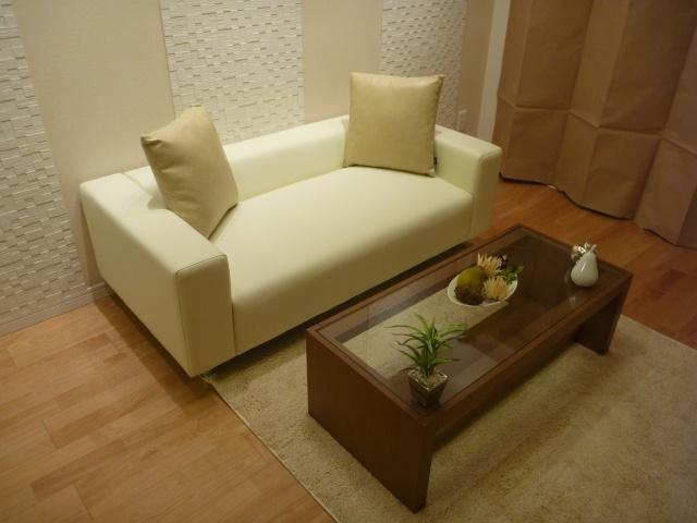 Living. Shoto House