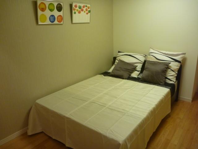 Non-living room. Shoto House