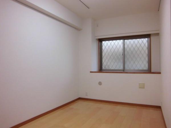 Non-living room