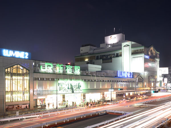 Surrounding environment. JR Shinjuku Station (about 600m, An 8-minute walk)