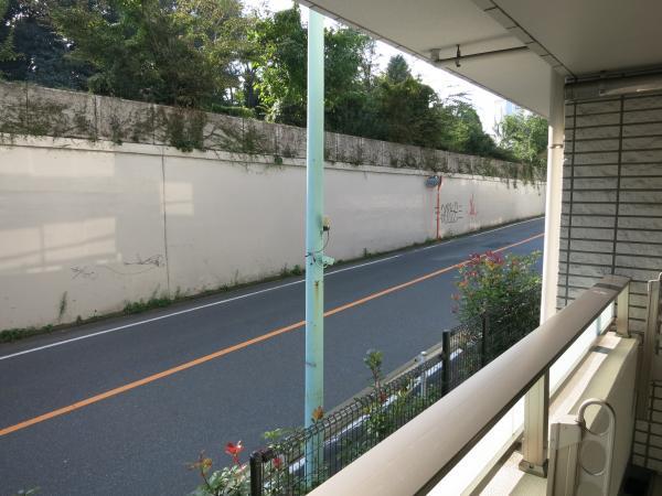 View photos from the dwelling unit