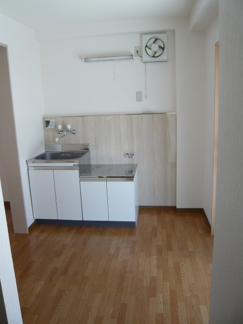 Kitchen.  ☆ Two-burner gas stove can be installed kitchen scan ・  ・  ・ Change will part ☆ 