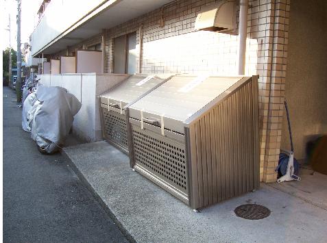 Other Equipment.  ■ Mansion dedicated waste storage ■ 