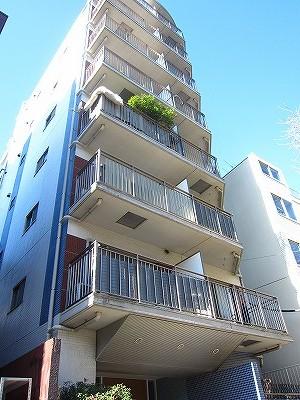 View photos from the dwelling unit. appearance