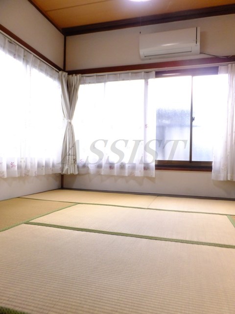 Living and room