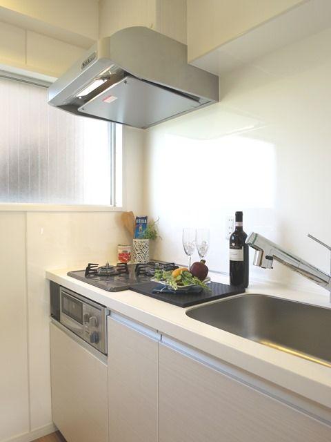 Kitchen. ~ It is in a new interior renovation. 2014 February 14, scheduled to be completed ~ Your preview is possible at any time. The field situation, There is the case that specifications may be changed.