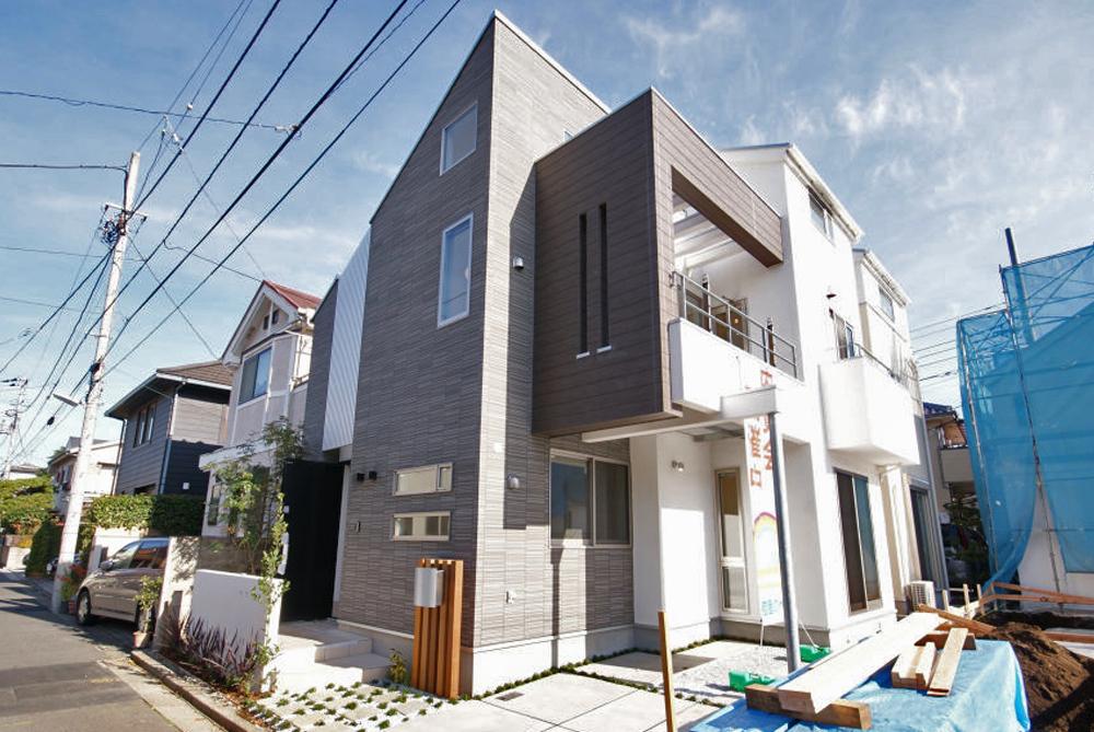 Same specifications photos (appearance). Newly built single-family of Shibuya-ku Honcho 5-chome. It will be in the same construction cases. Local is under construction but, There is a site that can be previewed as an example of construction. Please feel free to contact. (Example of construction)