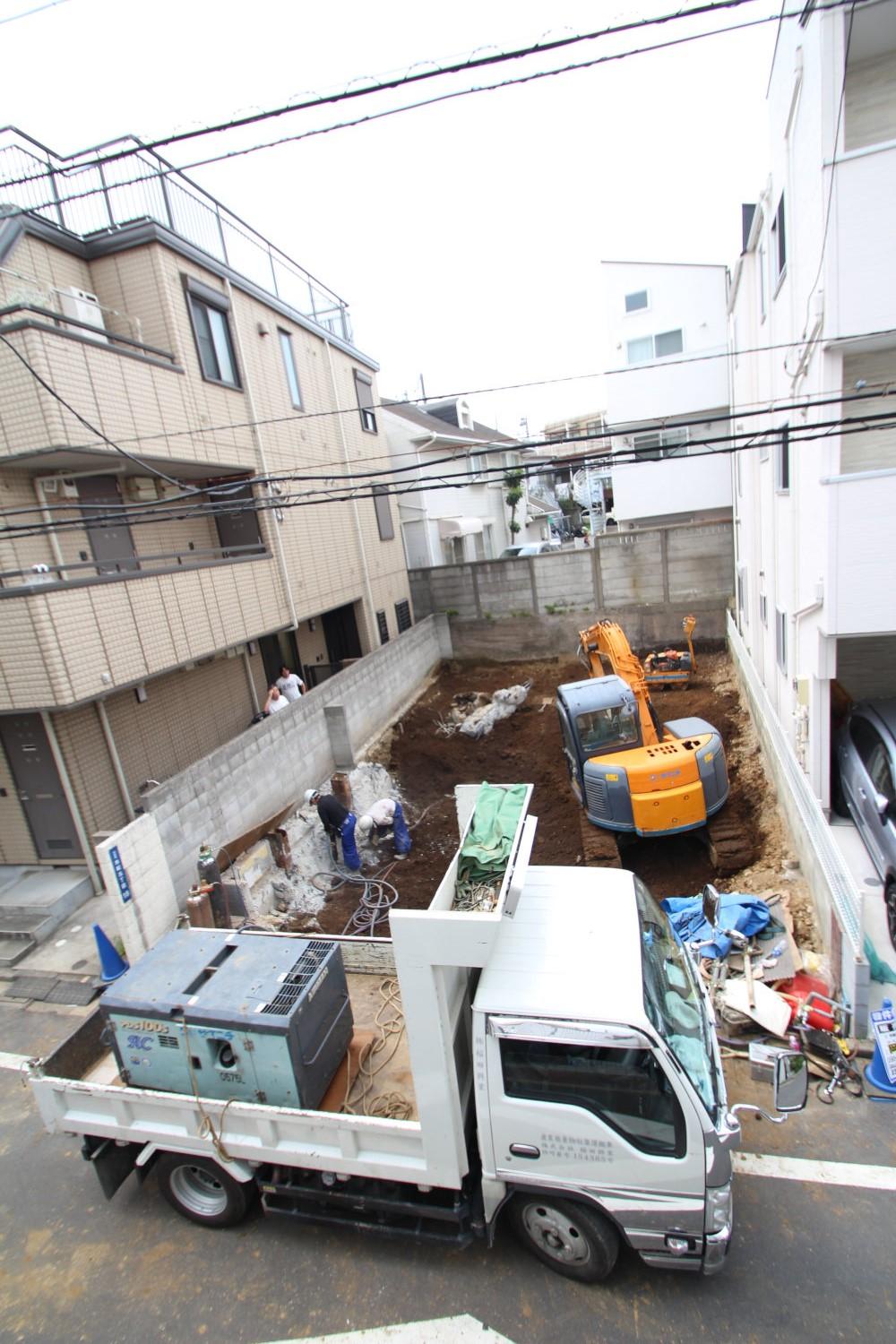 Local appearance photo. It is under construction. It is scheduled to be completed the end of the year.