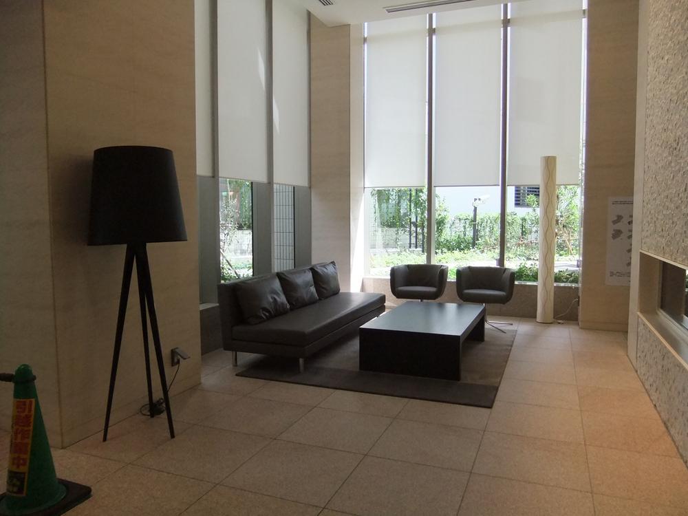 lobby. (November 2013) Shooting