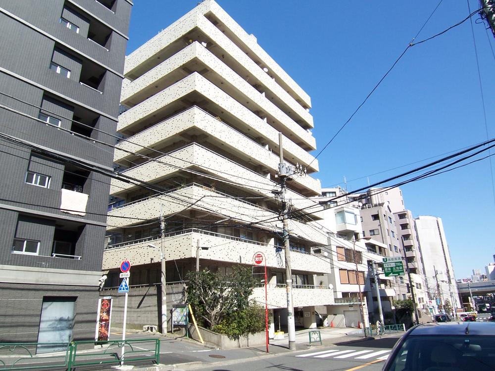 Local appearance photo