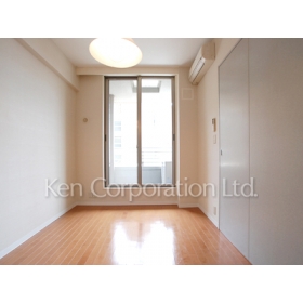 Living and room. Shoot the same type the fourth floor of the room. Specifications may be different. 