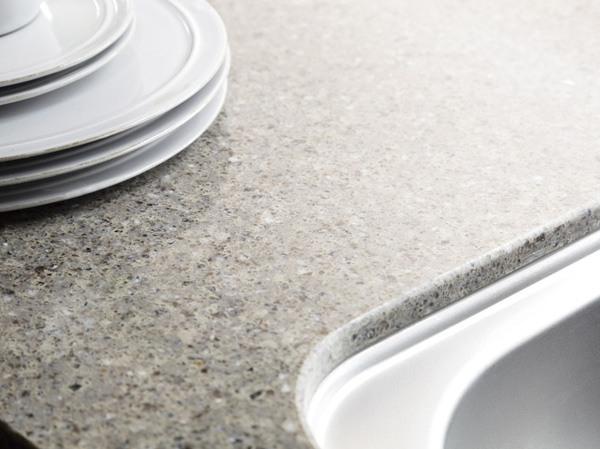 Kitchen.  [Basin top plate] Of water around counter use a high-quality cast stone, which was the use of natural materials quartz (quartz) about 90%. Water-absorbent excellent durability is also low, Making it easier to be maintenance.