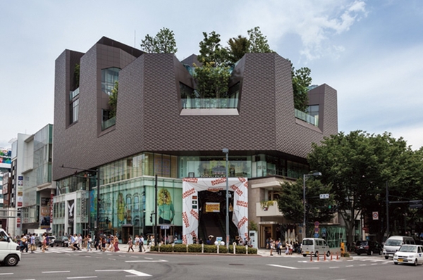 Tokyu Plaza Omotesando Harajuku (about 880m / 11-minute walk)