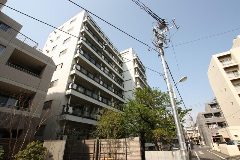 Local appearance photo. 2 Station Available. Musashikoyama mall within walking distance.