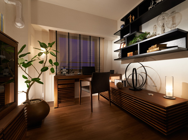 Interior.  [Western-style 3] Such as a den or hobby room, Western-style 3 that can be used in multi-purpose. The interior of calm tone, It enables easy to coordinate space development.