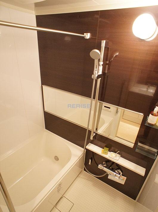 Bathroom. Bathroom Dryer, With reheating function
