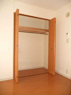 Receipt. Plenty of storage space