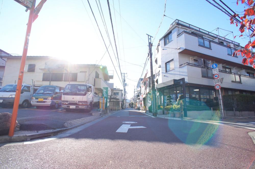 Other local. Local (11 May 2013) Shooting