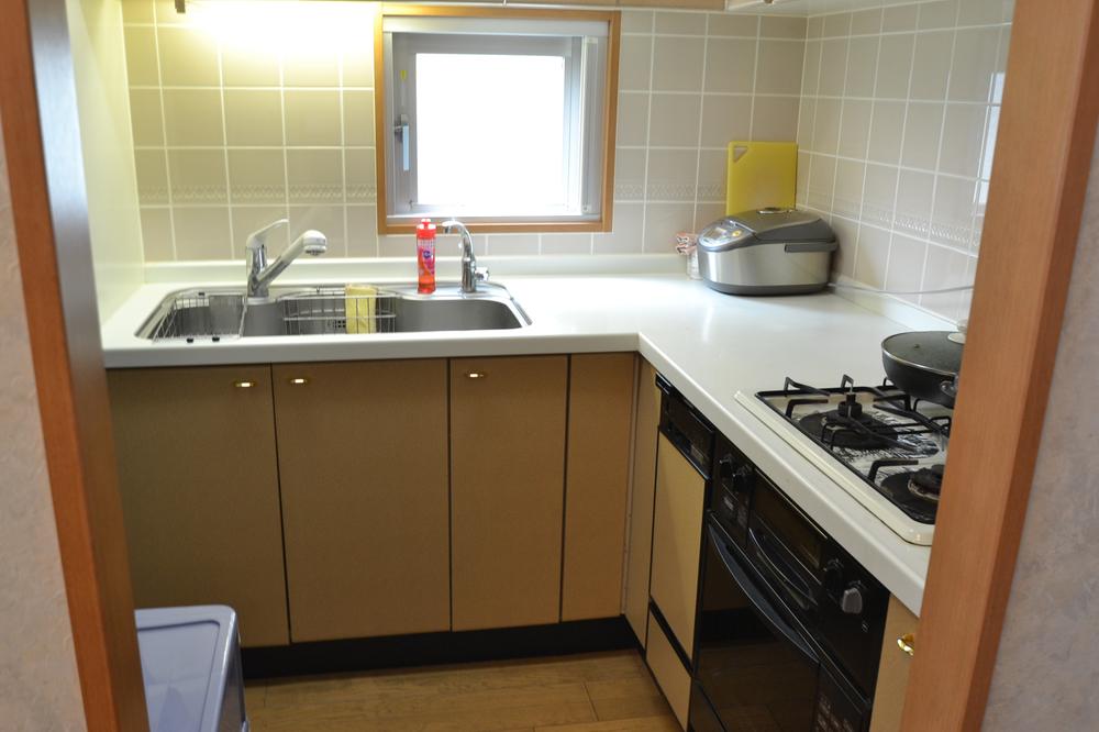 Kitchen. Indoor (July 2013) Shooting