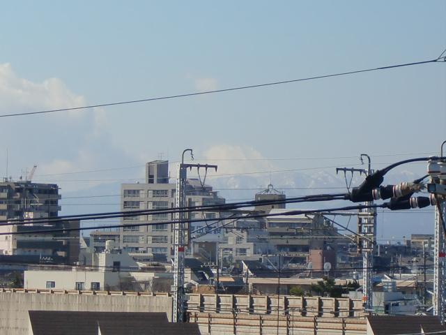 View photos from the dwelling unit. Sunny day, You can also see Mount Fuji.