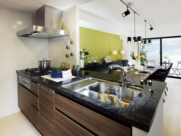 Kitchen.  [kitchen] To the kitchen to raise the level of cuisine. As can be derived by the beauty of the product, Sometimes beyond the everyday menu of, If the challenge, such as the party food by arranging a platter, It will also be fun kitchen work.