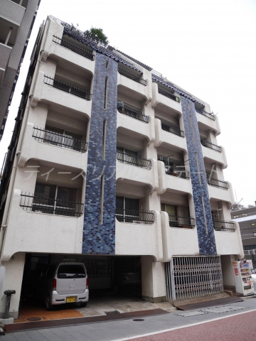 Living and room. appearance