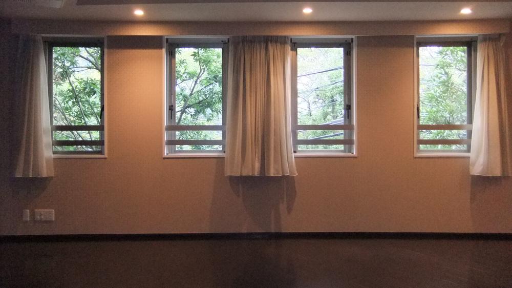 Non-living room. Dining about 12.5 tatami