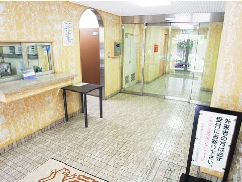 lobby