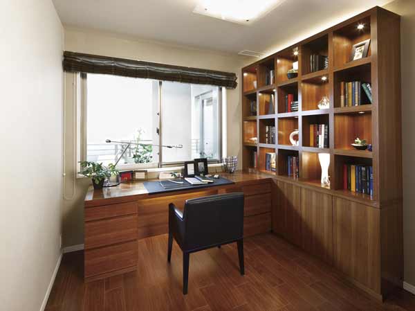 Interior.  [Study]  ※ In the apartment gallery, Study of the equipment can be confirmed. (The room is different from the one of this sale)
