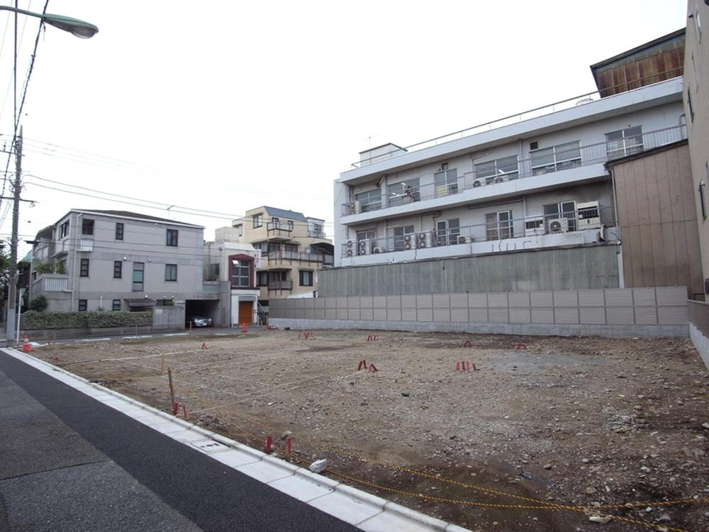 Local land photo. Local (10 May 2013) Shooting