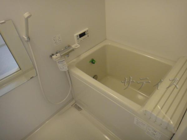 Bathroom. top floor
