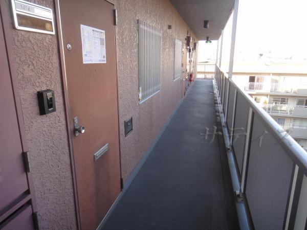 Other local. Corridor