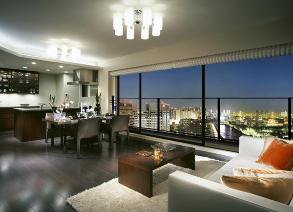 Living.  [Panoramic night view is attractive, which is also looking at the Rainbow Bridge from living] Luxurious living ・ dining. While relaxing on the sofa, Views of the downtown night scene that spreads out the window one side, Enjoy the urban life with a space in the luxury. (The view from the local ground 90m equivalent (November shooting 2007) Synthesis, Actual and slightly different) ※ In the apartment gallery, living ・ Dining facilities can be confirmed. (The room is different from the one of this sale)