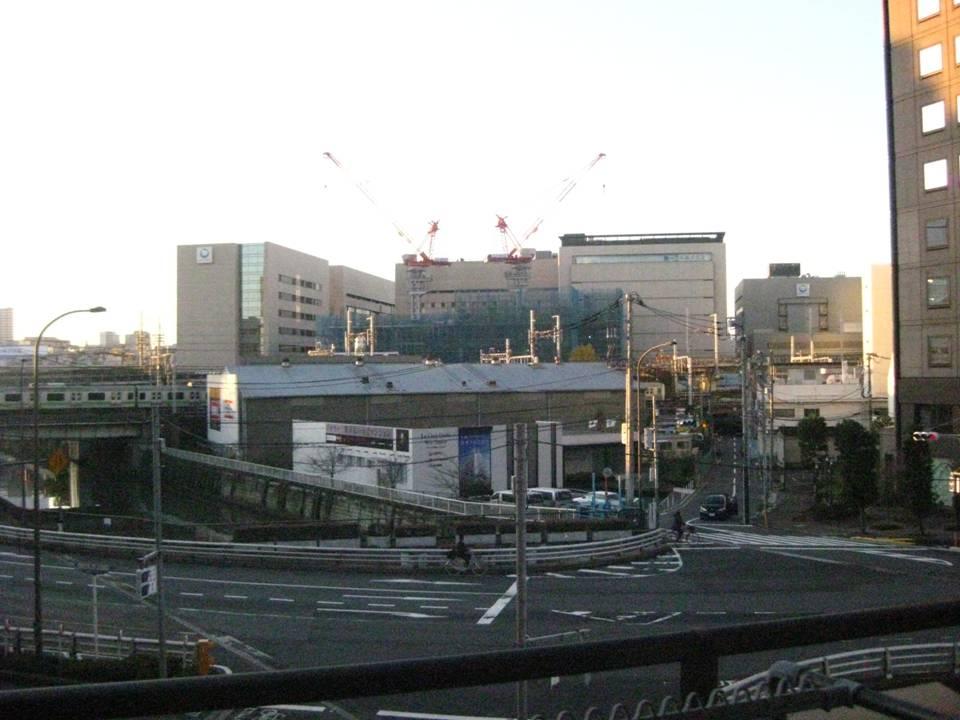 View photos from the dwelling unit. View from the site (December 2013) Shooting