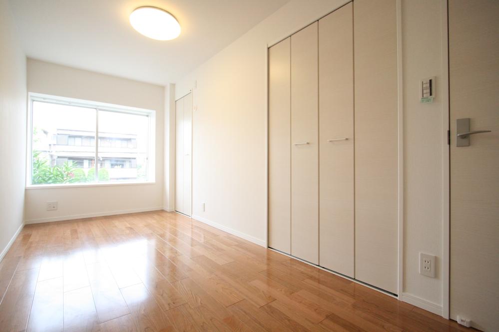 Non-living room. Storage All rooms come with
