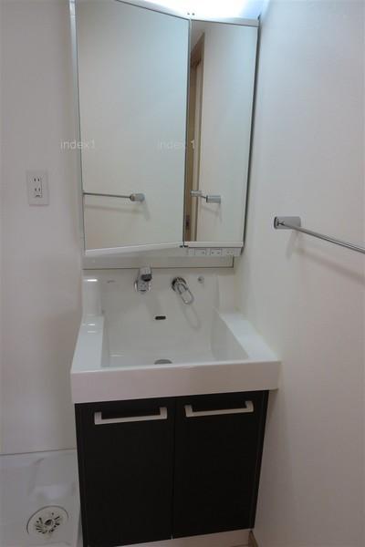 Wash basin, toilet. Washbasin happy shower