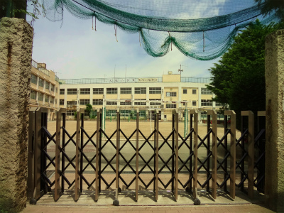 Primary school. 396m to Shinagawa Ward juniper elementary school (elementary school)