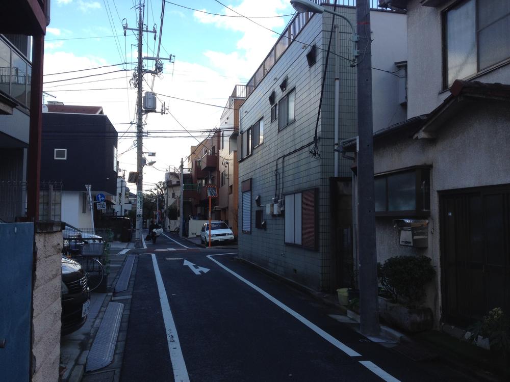 Local photos, including front road. Local (12 May 2013) Shooting