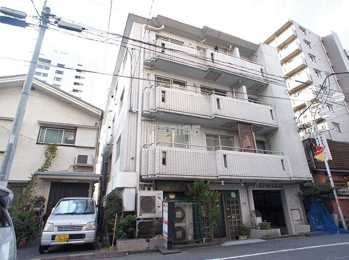 Local appearance photo. tube Management Fee: 10,860 yen / Month repair reserve: 9,410 yen / Month