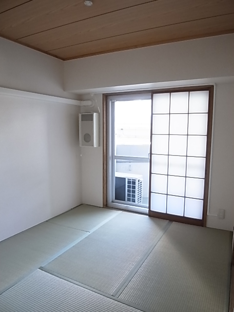 Shinagawa-ku, Tokyo Kamiosaki 3